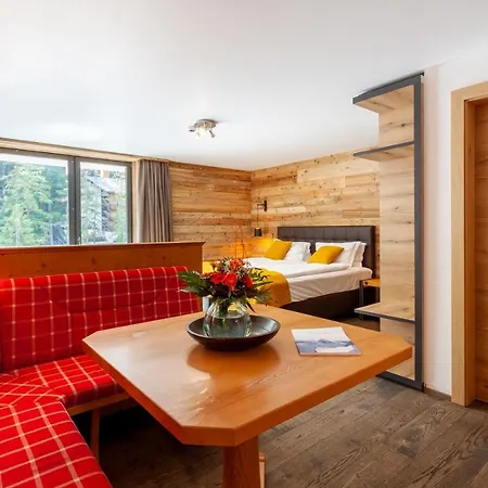 22 Summits Lägenhetshotell Zermatt