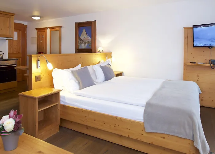 22 Summits Aparthotel 3*