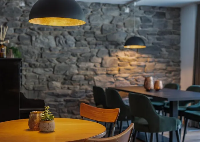 22 Summits Aparthotel